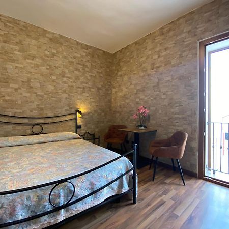 Uria Rooms & Suite B&B В'єсте Екстер'єр фото