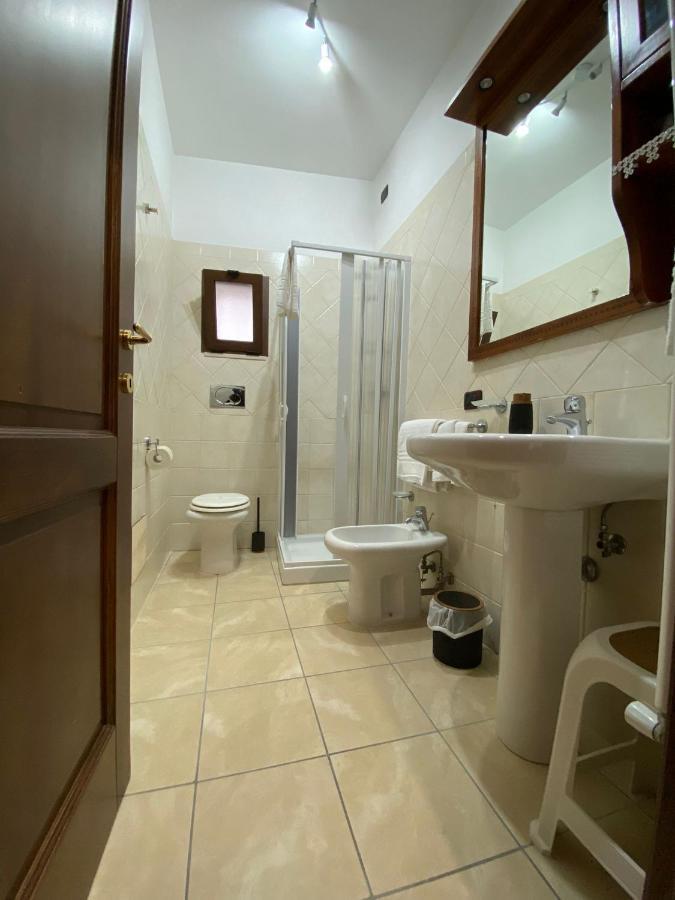 Uria Rooms & Suite B&B В'єсте Екстер'єр фото
