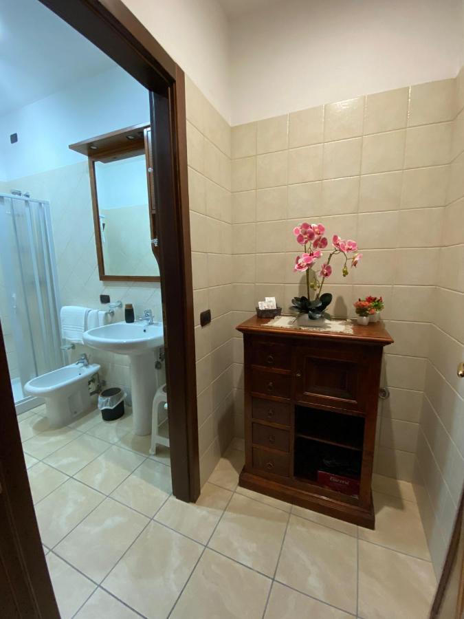 Uria Rooms & Suite B&B В'єсте Екстер'єр фото