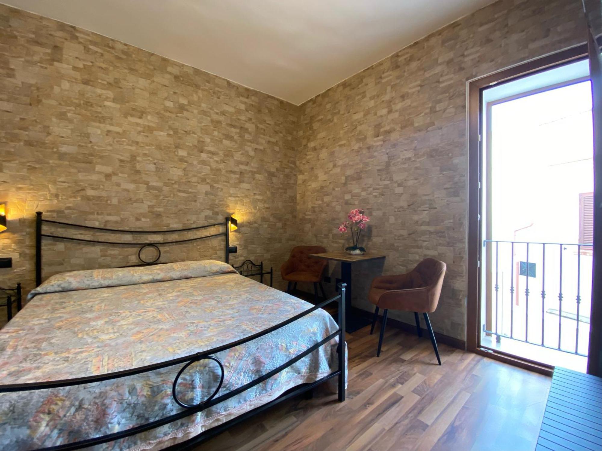 Uria Rooms & Suite B&B В'єсте Екстер'єр фото